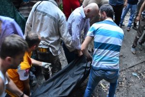 İki madencinin &ouml;ld&uuml;ğ&uuml; ka&ccedil;ak ocağın sahibine tahliye
