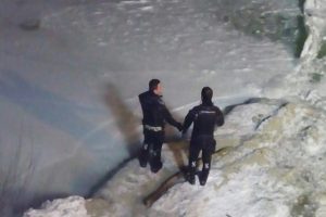 &Ccedil;oruh Nehri'ne d&uuml;şen &ccedil;ocuk kayboldu
