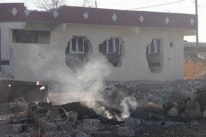 Şanlıurfa'da kadınlar 20 evi ateşe verdi