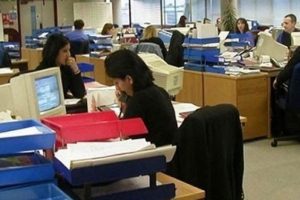 Doğum yapan memur ve iş&ccedil;ilere yeni haklar
