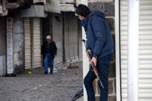 6 mahallede daha sokağa &ccedil;ıkma yasağı ilan edildi