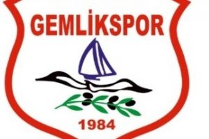 Bursa'da Belediyeden Gemlikspor ve Gemlik Belediyespor'a 70 bin liralık destek