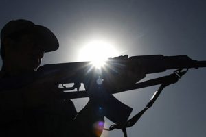 &Ccedil;ek Cumhurbaşkanı'ndan tepki &ccedil;eken 'kalaşnikof' a&ccedil;ıklaması