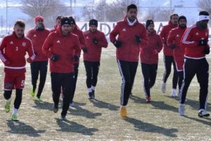 Medicana Sivasspor'da Osmanlıspor ma&ccedil;ı hazırlıkları s&uuml;r&uuml;yor