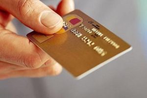 Banka hesaplarından alınan "işletim &uuml;creti"ne durdurma