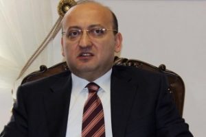 Biyometrik sisteme kayıtlı Suriyeli sayısını a&ccedil;ıkladı