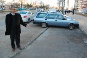 Kaybolan otomobilini 14 yıldır arıyor