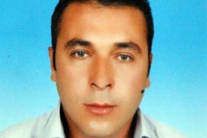 Şizofren koca, bir &ccedil;ocuk annesi hamile eşini &ouml;ld&uuml;rd&uuml;