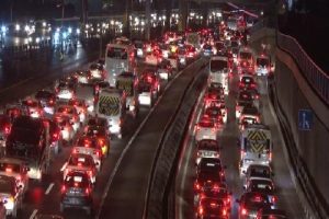 İstanbul'da trafik yoğunluğu y&uuml;zde 89'a ulaştı