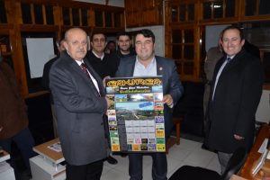 Bursa İznik Belediyesi'nden &Ccedil;akırca'ya iletişim merkezi