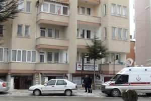 İstanbul'da şehit olan polisin baba ocağında h&uuml;z&uuml;n
