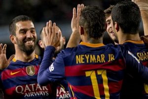 UEFA'dan Bar&ccedil;a idmanına baskın! 10 futbolcu apar topar...