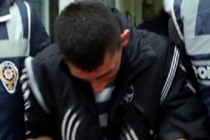 Cezaevinden izinli &ccedil;ıkıp hırsızlık yaptı