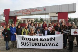 "Umut N&ouml;beti"ni Orhan Erin&ccedil; tuttu