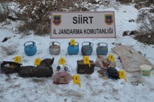 Ter&ouml;r &ouml;rg&uuml;t&uuml;ne ait m&uuml;himmat ele ge&ccedil;irildi