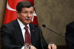 Davutoğlu, 'Sağlık hizmetleri aksıyor' iddiasını yalanladı