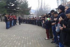 Kışlaya dualarla uğurlandılar