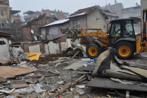 Bursa İneg&ouml;l'de ahırlar kaldırıldı