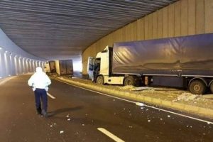 Zincirleme kaza: 1 yaralı