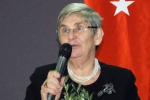 Canan Karatay'dan domuz gribi &ouml;nerisi