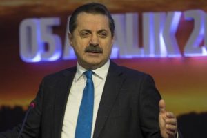 &Ccedil;elik: Ruslara yanıt verebiliriz ama sabırlıyız