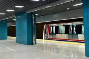 Marmaray istasyonunda su sızıntısı