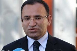 Bakan canlı yayında isim verdi