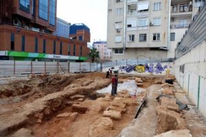 İnşaat kazısından antik mezarlar &ccedil;ıktı