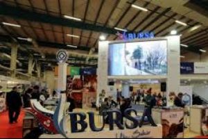 Bursa Valiliğine EMITT'ten &ouml;d&uuml;l