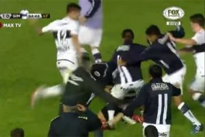 Bu g&ouml;r&uuml;nt&uuml;ler bir dostluk ma&ccedil;ından!