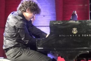 Paris UNESCO'da Palmira i&ccedil;in barış konseri