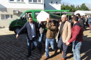 Asans&ouml;r faciasında &ouml;len iş&ccedil;ileri cenazeleri Ağrı'ya g&ouml;nderildi