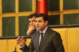 Demirtaş'tan 'Leyla Zana' a&ccedil;ıklaması