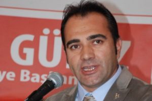 MHP'li başkanın i&ccedil;inde bulunduğu ara&ccedil; takla attı