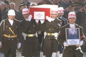 Şehit uzman &ccedil;avuş son yolculuğuna uğurlandı