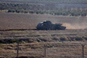 Karkamış sınırında IŞİD militanları ateş a&ccedil;tı
