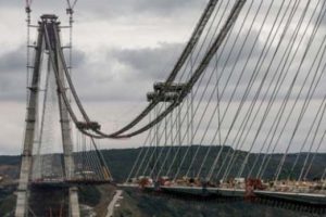 3. K&ouml;pr&uuml;'de son metreler