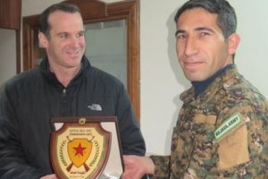 Obama'nın temsilcisinin PKK'lı ile fotoğrafına Ankara'dan tepki