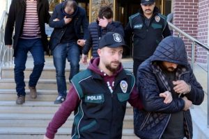 Bursa'da uyuşturucu operasyonu! 3 kişi tutuklandı