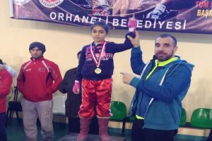 Bursa'dan madalya ile d&ouml;nd&uuml;ler