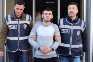 Hırsızlar muhabbet kuşunu da &ccedil;aldı