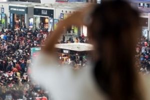 &Ccedil;in hafta sonu tatilini iki bu&ccedil;uk g&uuml;ne &ccedil;ıkarıyor
