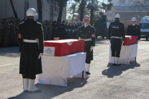 Sur şehitleri memleketlerine uğurlandı