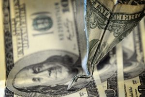 Dolar 2,90'ın altında