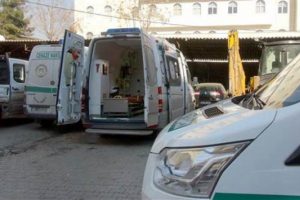 Cizre'de 23 numaralı binaya ambulanslar 300 metre yaklaştı