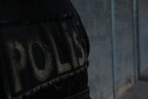 İstanbul'da polise ateş a&ccedil;ıldı: 1 polis yaralı
