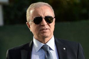 Galatasaray taşerona mı gidiyor?