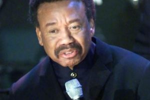 Earth, Wind & Fire'ın kurucusu White hayatını kaybetti