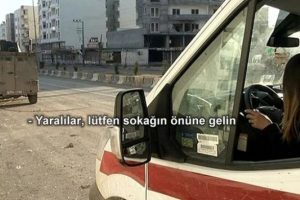 Cizre'de o binadan ambulanslara yine ateş a&ccedil;ıldı