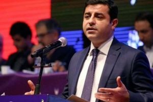 Demirtaş'tan 10 adımlı eylem planı yorumu